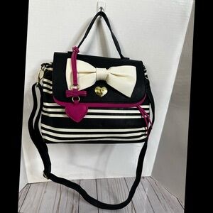 BETSEY JOHNSON PURSE